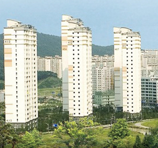 Sinbong Dongil HIghvill Apartment, Yongin